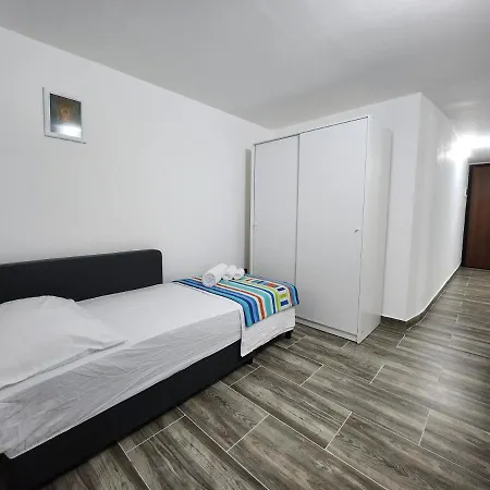 Don Vito's Home, Dsg2 Short Lets, 250 Mt Metro Palermo