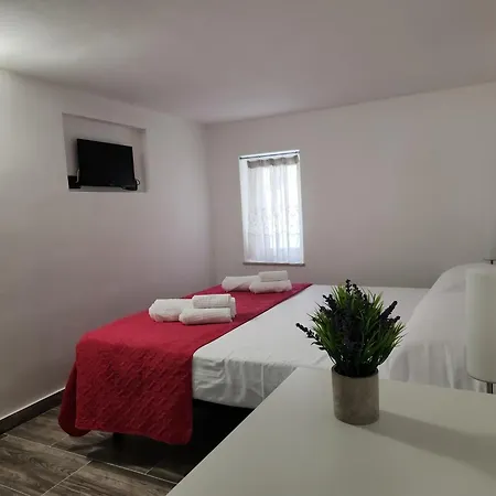 Don Vito's Home, Dsg2 Short Lets, 250 Mt Metro *