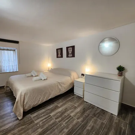 Don Vito's Home, Dsg2 Short Lets, 250 Mt Metro Apartment Palermo