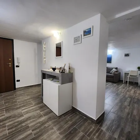 Don Vito's Home, Dsg2 Short Lets, 250 Mt Metro Apartment Palermo