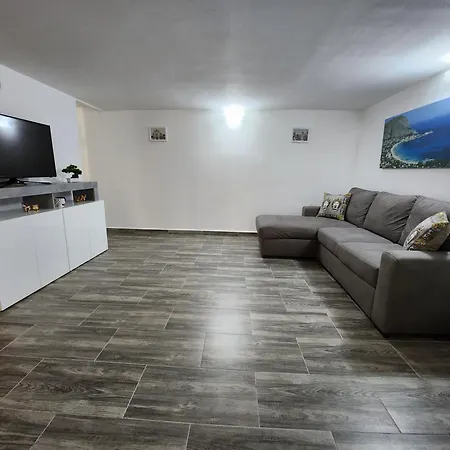 Don Vito's Home, Dsg2 Short Lets, 250 Mt Metro Palermo